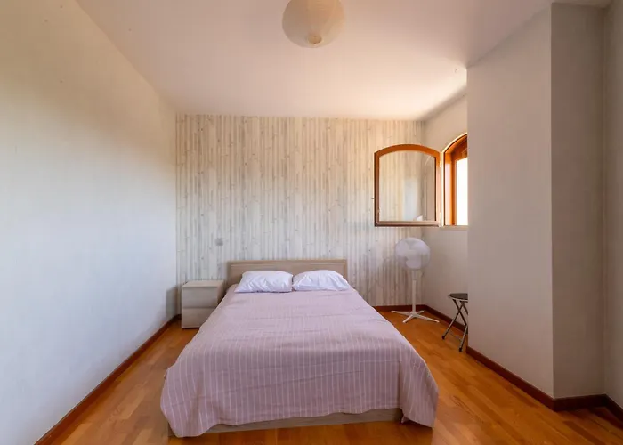 La Jolie Niortaise - Avec Piscine Сasa de vacaciones *